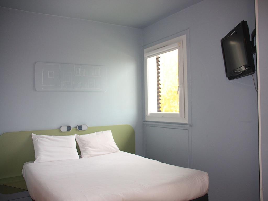 Ibis Budget Thonon Les Bains Pokój zdjęcie