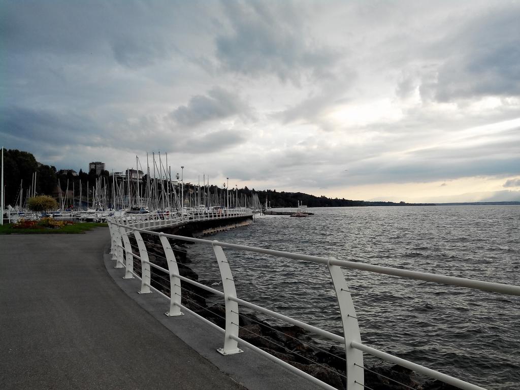 Ibis Budget Thonon Les Bains Zewnętrze zdjęcie